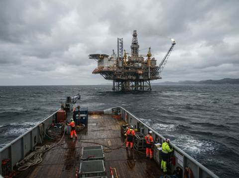 Norway Warns Oil and Gas Output Could Collapse After 2030